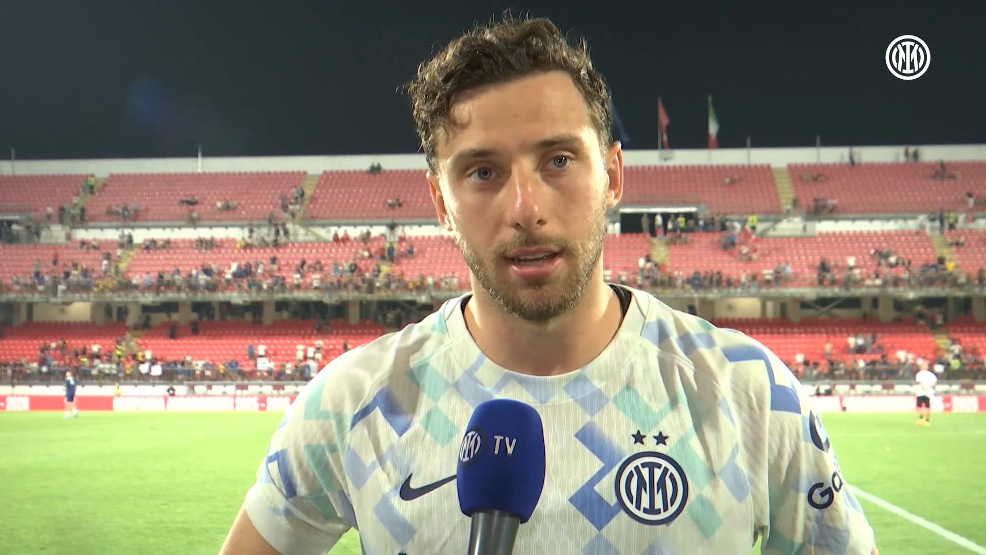 踢好这场比, 乐部官方电, 星期六是赛