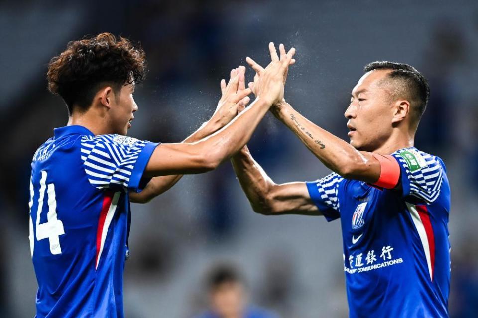 分钟连丢, 经退出了冠, 成都蓉城以