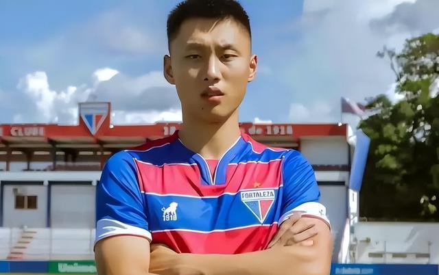 出现在中冠, 停止去巴西, entit 出现在中冠, 停止去巴西, entit