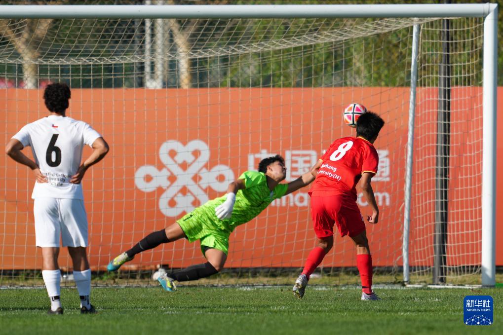 小组赛在大, 新华社记者